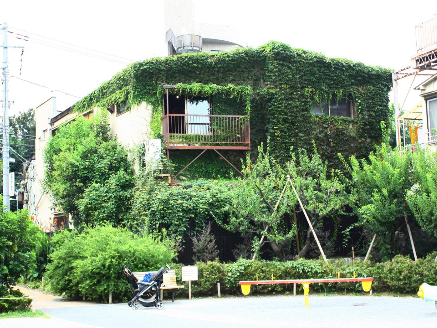 くすのき荘外観